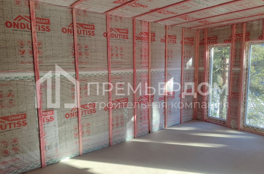 Фото со стройплощадок - Каркасный дом 9х12 м.