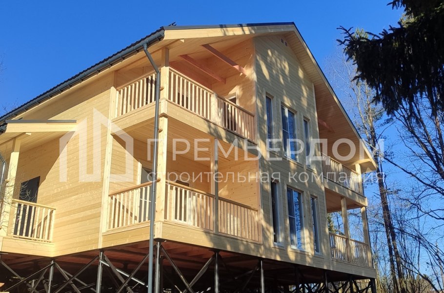 Фото со стройплощадок - Каркасный дом 9х12 м.