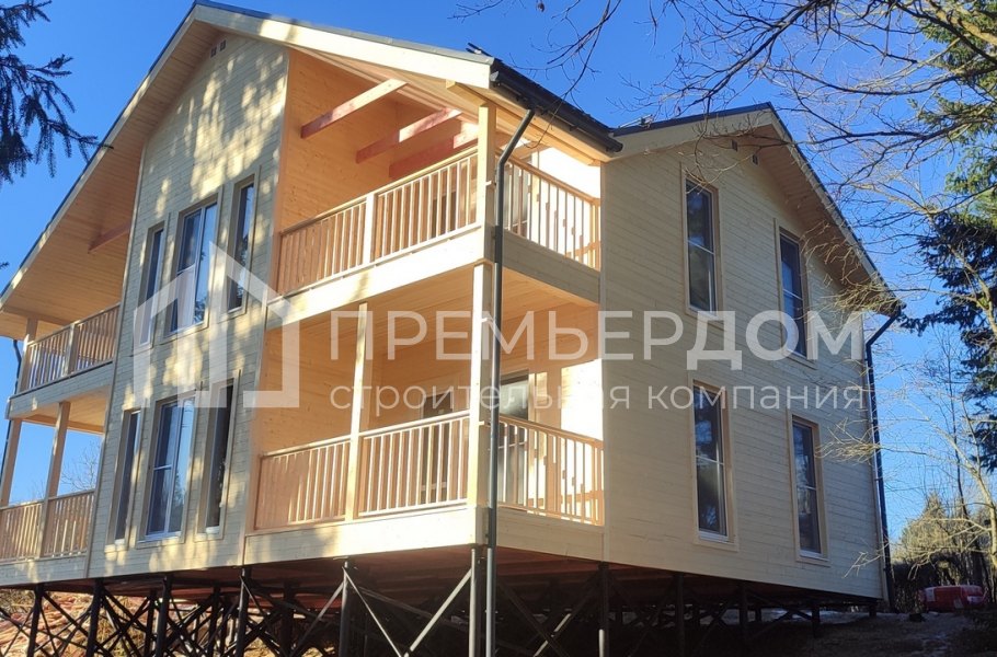 Фото со стройплощадок - Каркасный дом 9х12 м.