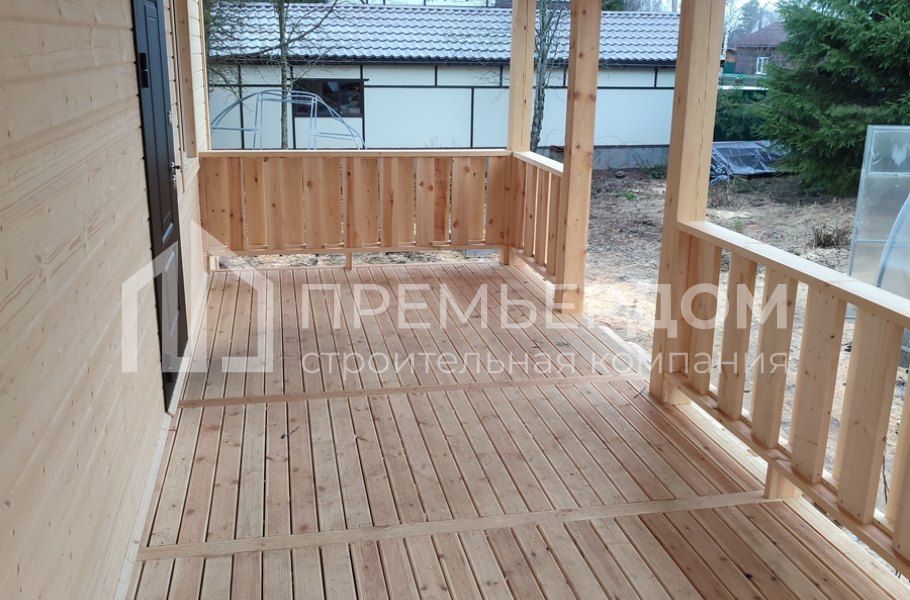 Фото со стройплощадок - Каркасный дом 8х9,5 м.