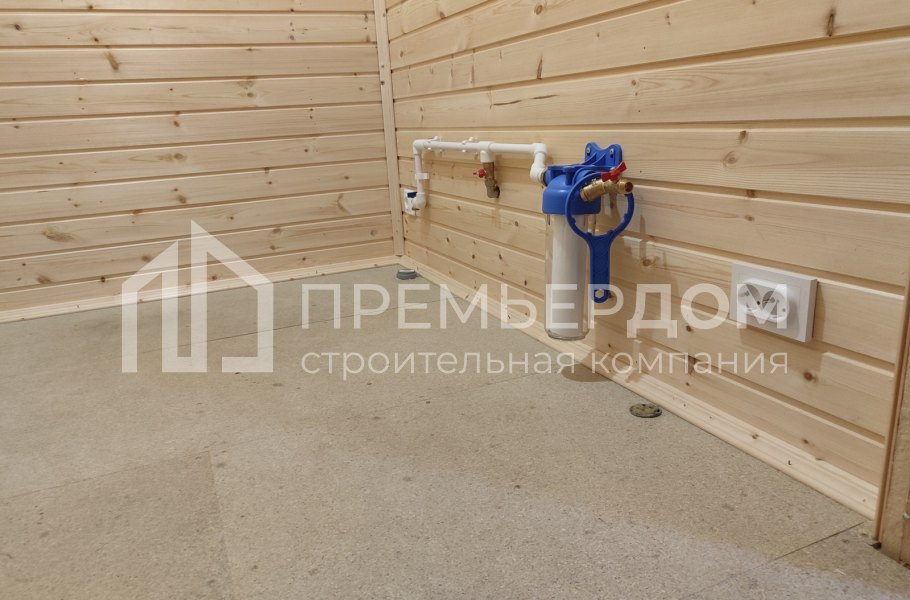 Фото со стройплощадок - Каркасный дом 8х9,5 м.