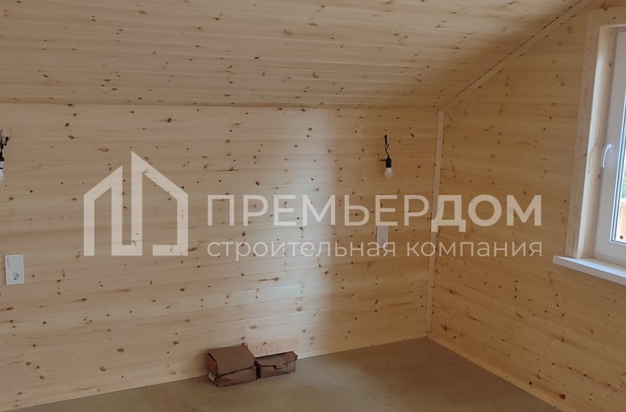Фото со стройплощадок - Каркасный дом 8х9,5 м.