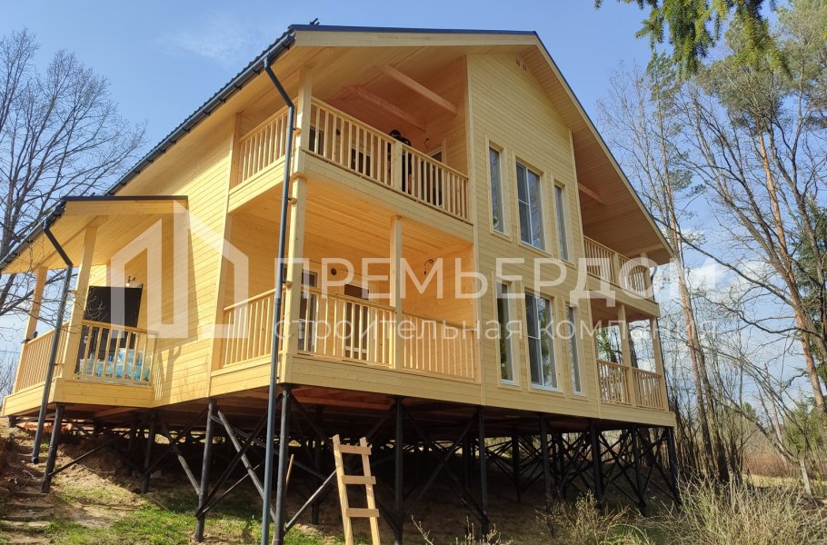 Фото со стройплощадок - Каркасный дом 9х13 м.