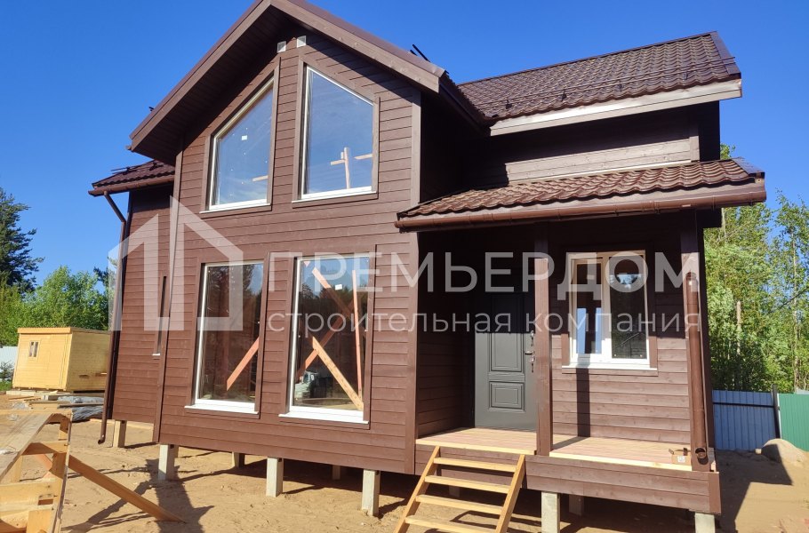 Фото со стройплощадок - Каркасный дом 10х7,5 м.
