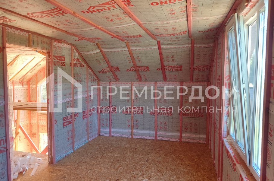 Фото со стройплощадок - Каркасный дом 10х7,5 м.