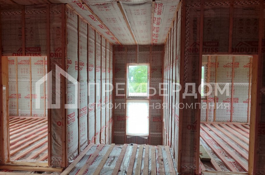 Фото со стройплощадок - Каркасный дом 12х16 м.