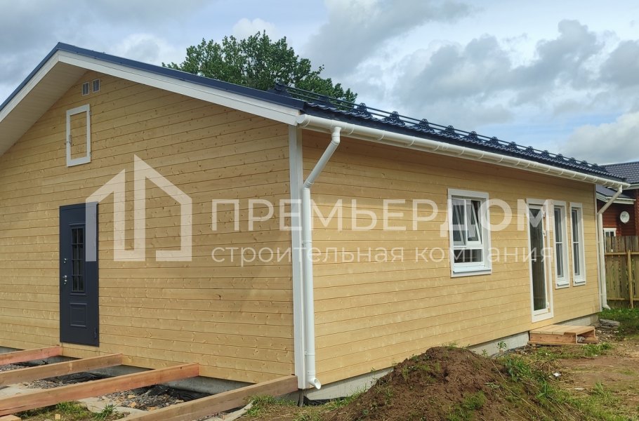 Фото со стройплощадок - Каркасный дом 8х10 м.