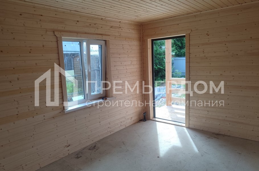 Фото со стройплощадок - Каркасный дом 6х7,5 м.