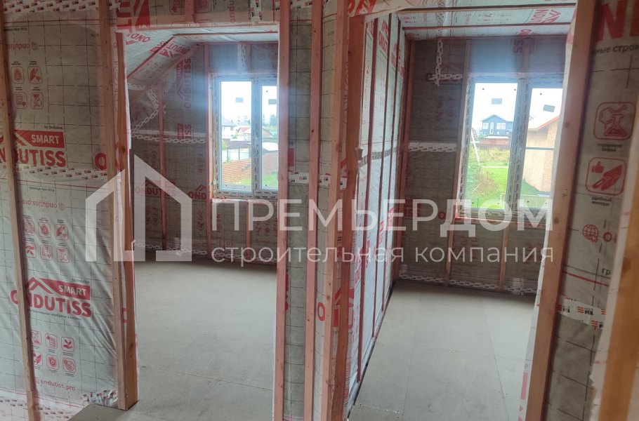 Фото со стройплощадок - Каркасный дом 8х12 м.