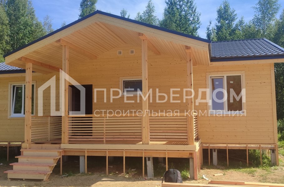 Фото со стройплощадок - Каркасный дом 12х11,5 м.