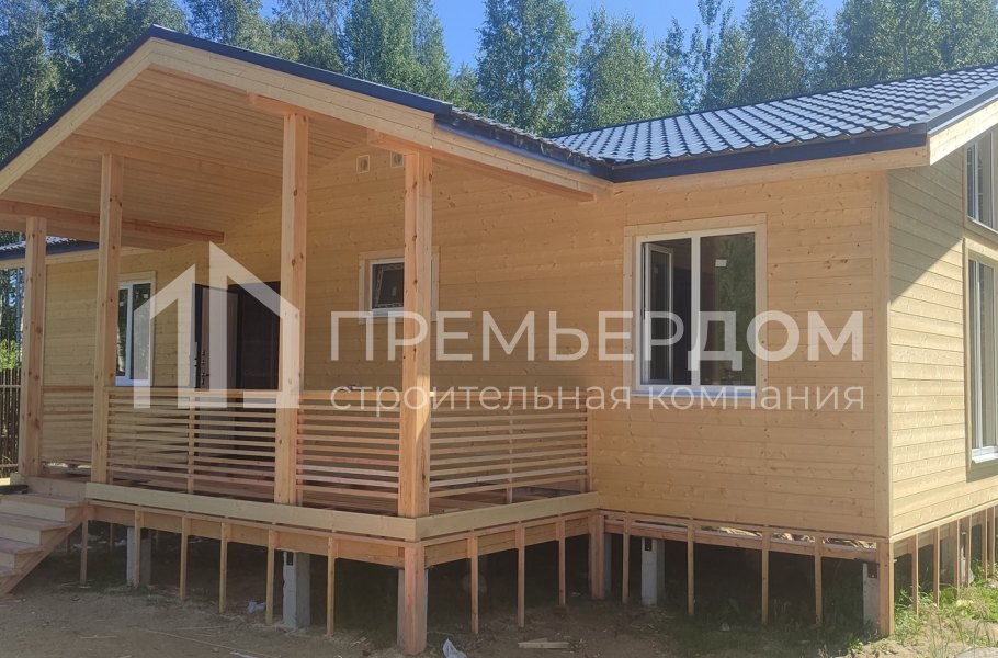 Фото со стройплощадок - Каркасный дом 12х11,5 м.