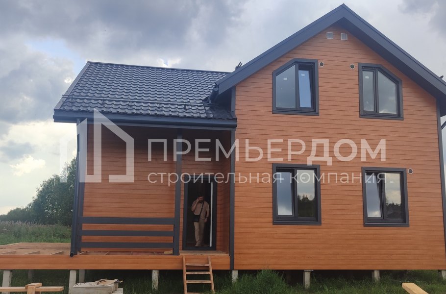 Фото со стройплощадок - Каркасный дом 9,5х13 м.