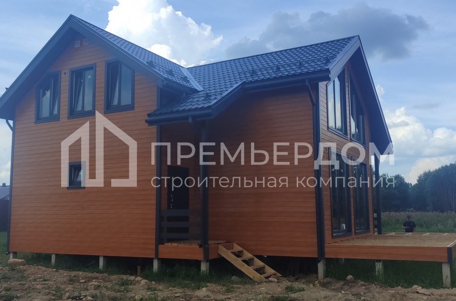 Фото со стройплощадок - Каркасный дом 9,5х13 м.