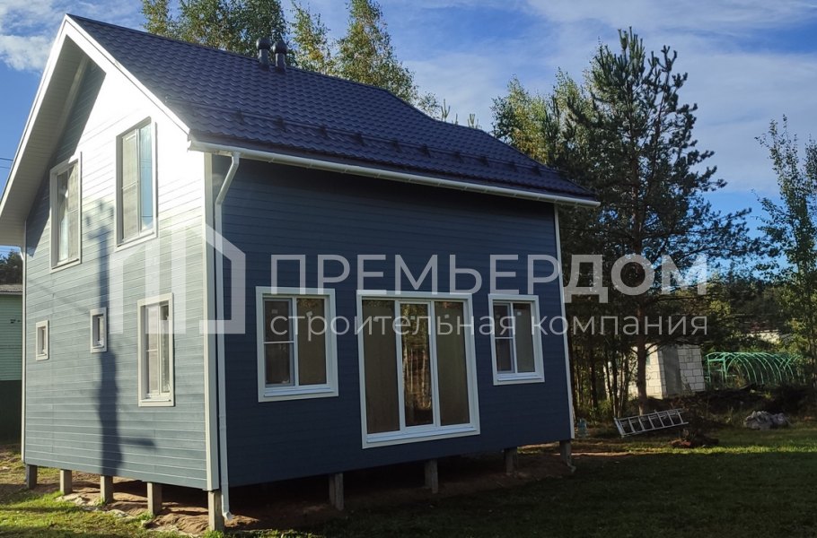 Фото со стройплощадок - Каркасный дом 7,5х7,5 м.