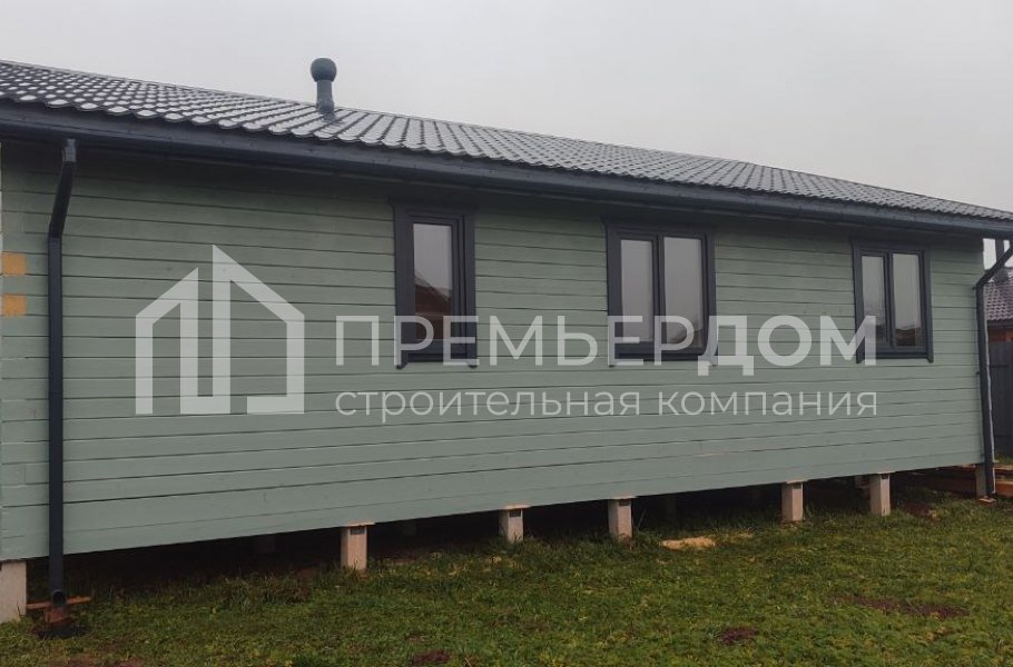 Фото со стройплощадок - Дом из бруса 8,5х11 м.