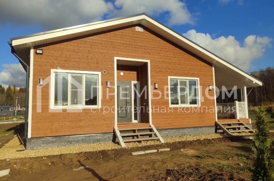 Фото со стройплощадок - Каркасный дом 11,7х11,5 м.