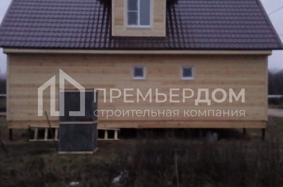 Фото со стройплощадок - Каркасный дом 9.5х10 м.