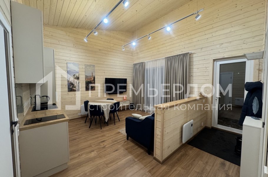 Фото со стройплощадок - Каркасный дом 10х11 м.