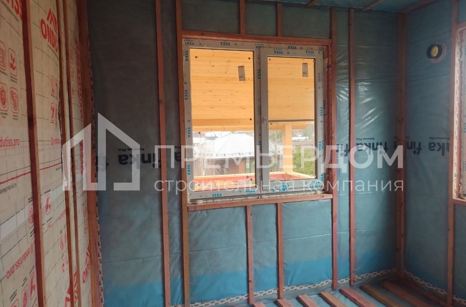 Фото со стройплощадок - Каркасный дом 13,5×11 м.