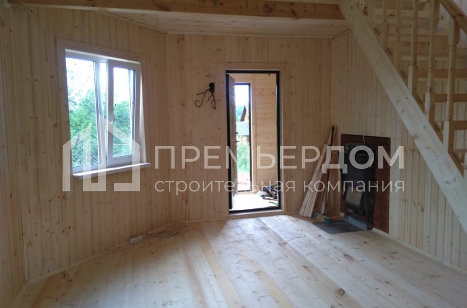 Фото со стройплощадок - Каркасная баня 6х6 м.