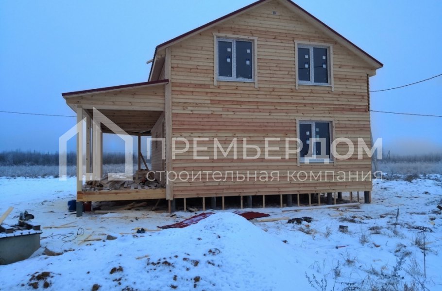 Фото со стройплощадок - Каркасный дом 10х10 м.