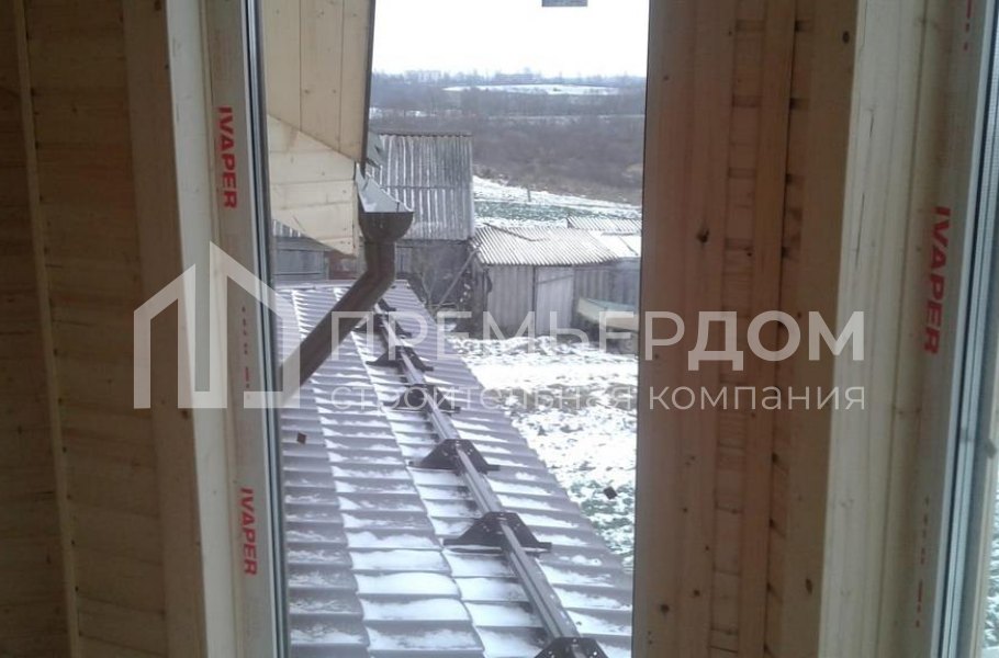 Фото со стройплощадок - Каркасный дом 8х9 м. (выставочный образец)