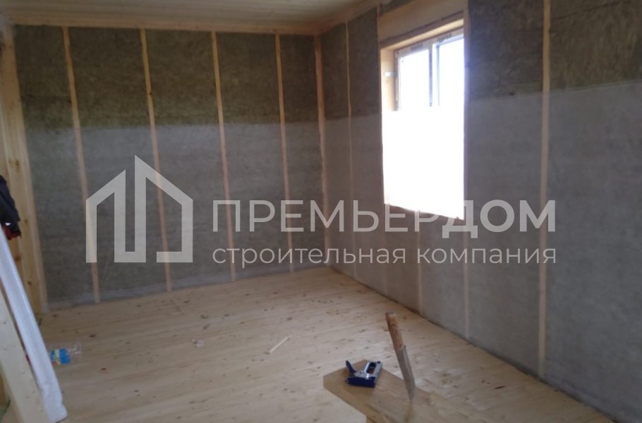 Фото со стройплощадок - Каркасный дом 9х10 м.