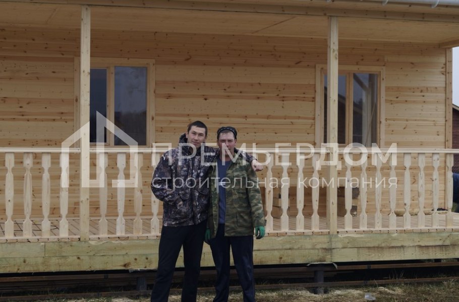 Фото со стройплощадок - Дом 8x10 м.