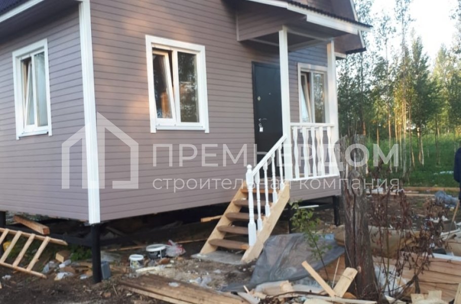 Фото со стройплощадок - Каркасный дом 6х6 м.