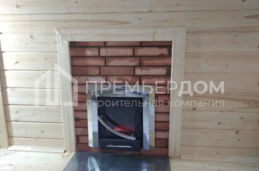 Фото со стройплощадок - Баня из бруса 4х4.5 м.