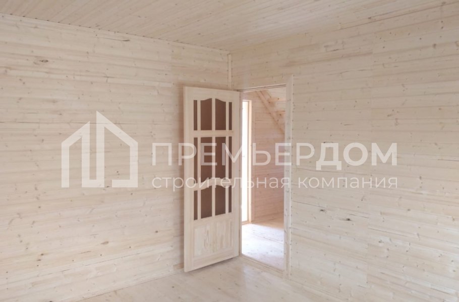 Фото со стройплощадок - Каркасный дом 8х8 м.