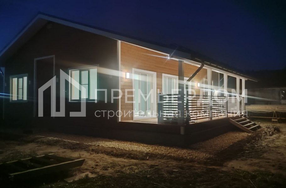 Фото со стройплощадок - Каркасный дом 11,7х11,5 м.