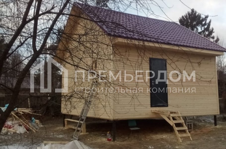 Фото со стройплощадок - Каркасный дом 6х6 м.