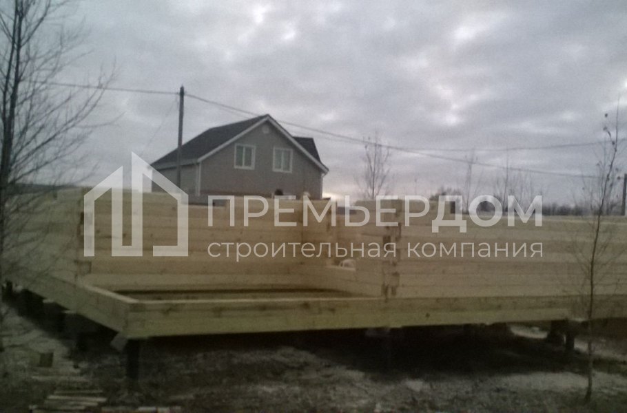 Фото со стройплощадок - Дом из бруса 8х9 м.