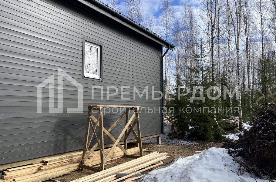 Фото со стройплощадок - Каркасный дом 9,5х10,5 м.