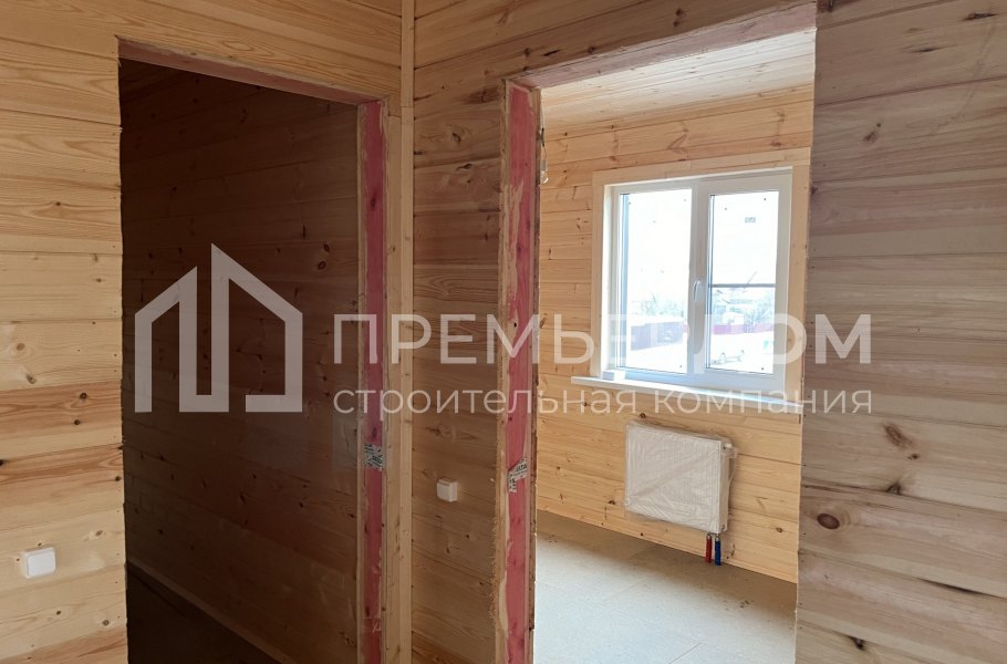 Фото со стройплощадок - Каркасный дом 10,5х11 м.