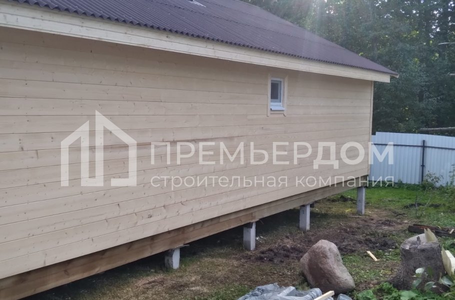 Фото со стройплощадок - Каркасный дом 9х10 м.