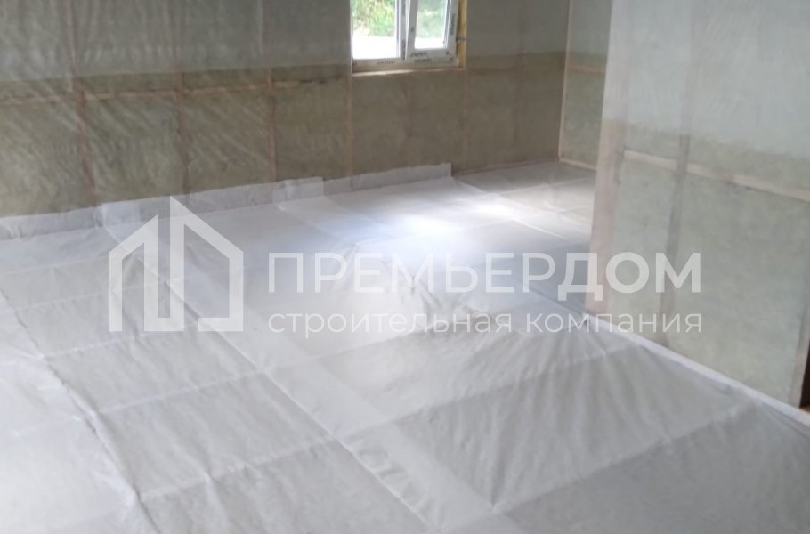 Фото со стройплощадок - Каркасный дом 9х10 м.