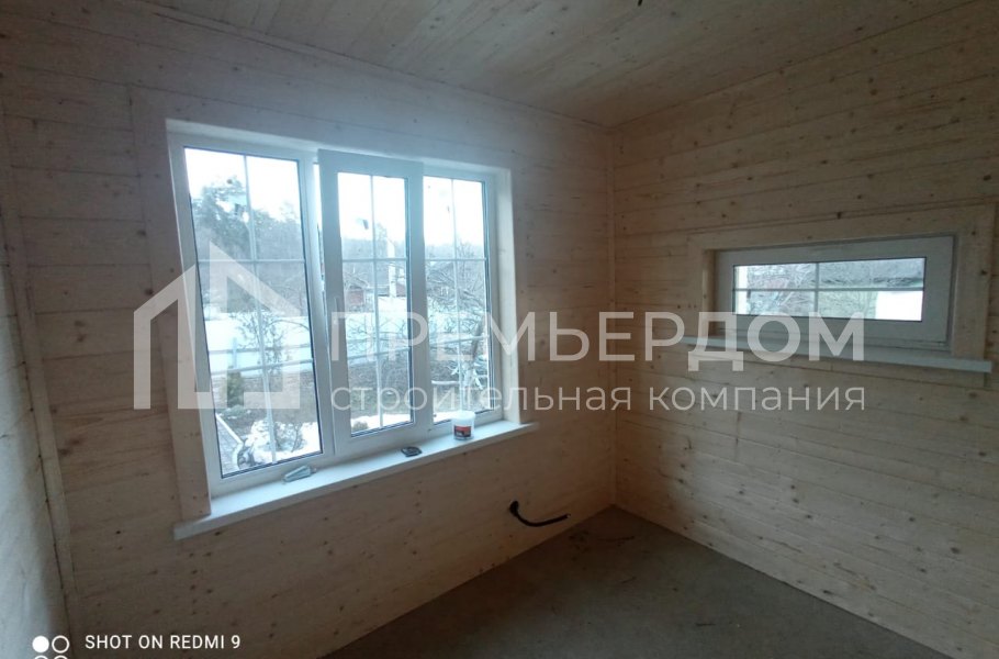 Фото со стройплощадок - Каркасный дом 8х9 м.