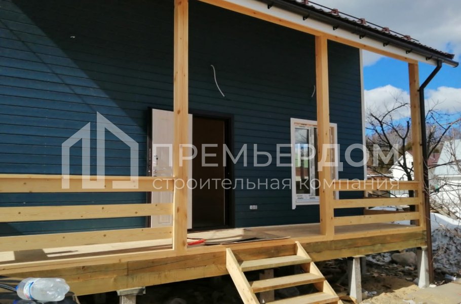 Фото со стройплощадок - Каркасный дом 8×8 м.