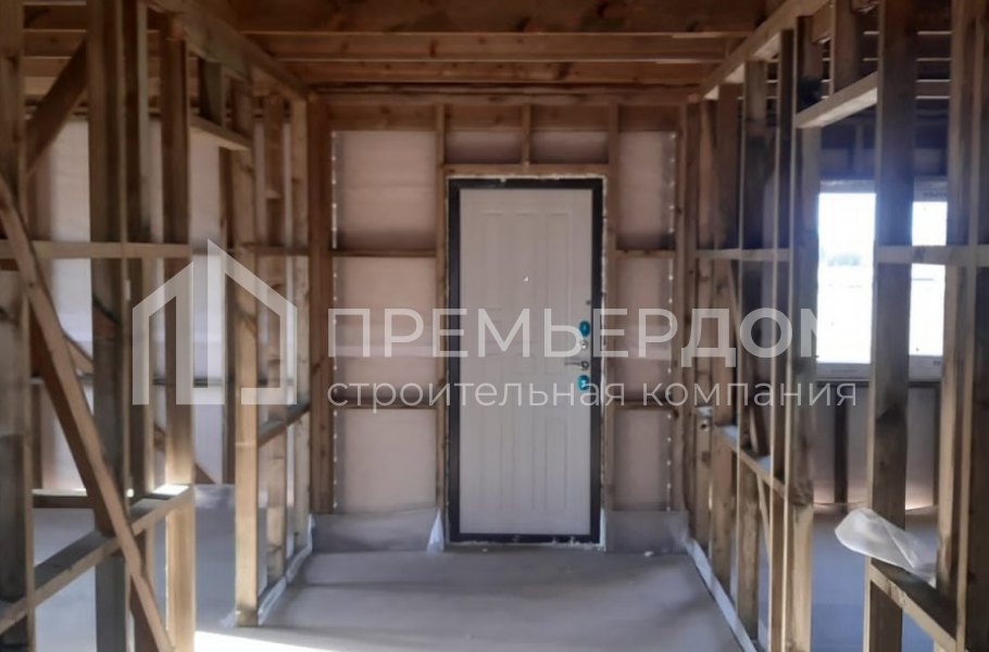 Фото со стройплощадок - Каркасный дом 8х14 м.