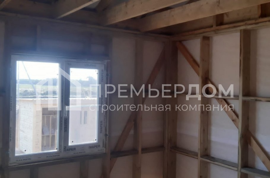 Фото со стройплощадок - Каркасный дом 8х14 м.