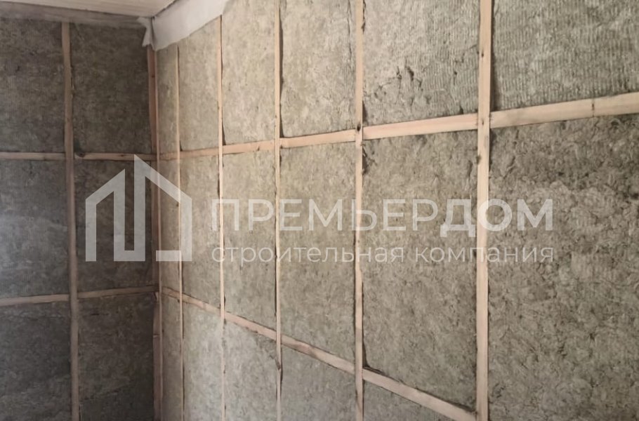 Фото со стройплощадок - Каркасный дом 9х10 м.