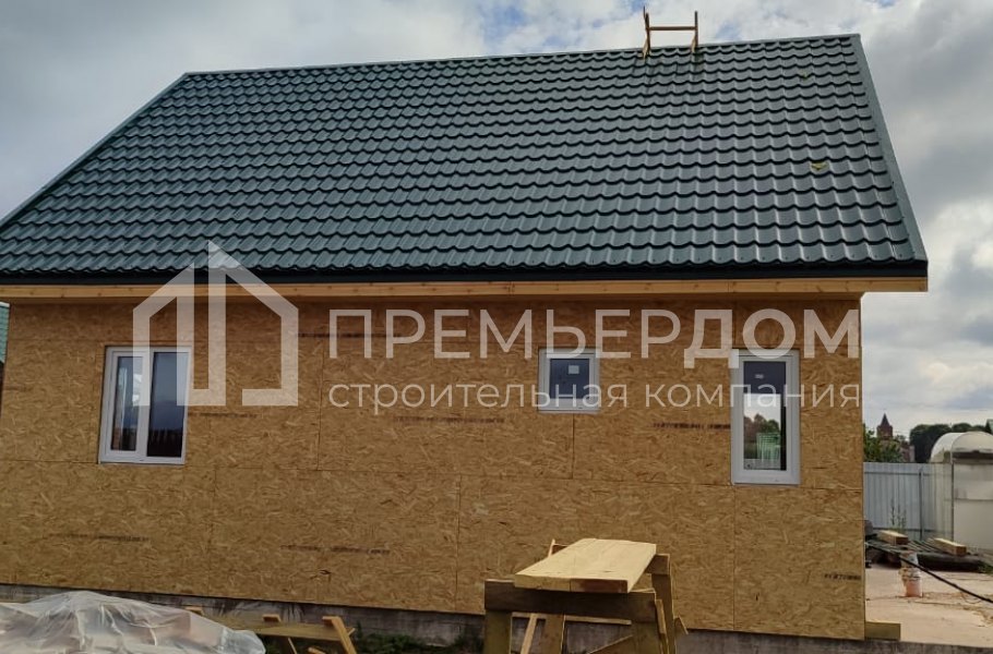 Фото со стройплощадок - Каркасный дом 8х8.5 м.