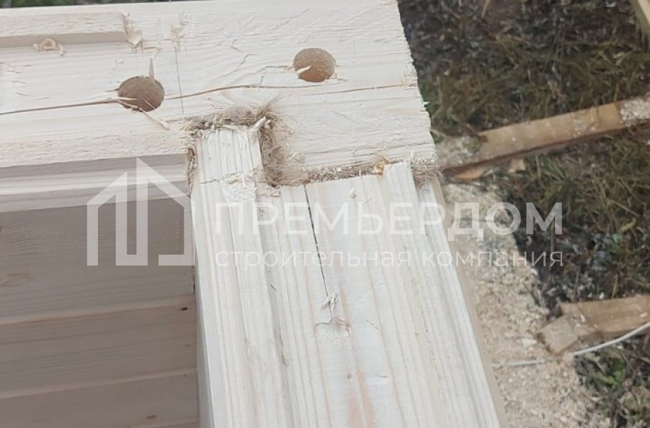 Фото со стройплощадок - Дом из бруса 9х11 м.