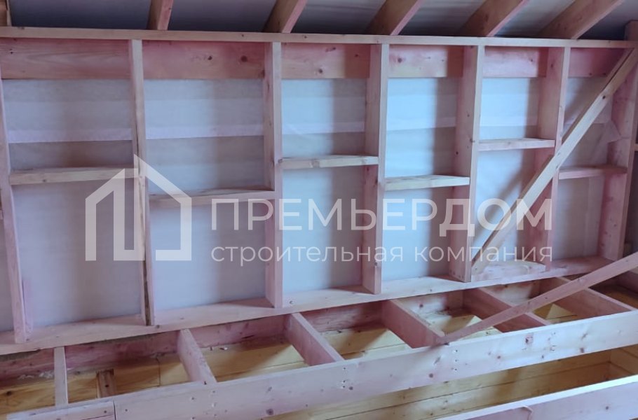 Фото со стройплощадок - Дом из бруса 7,5х8,5 м