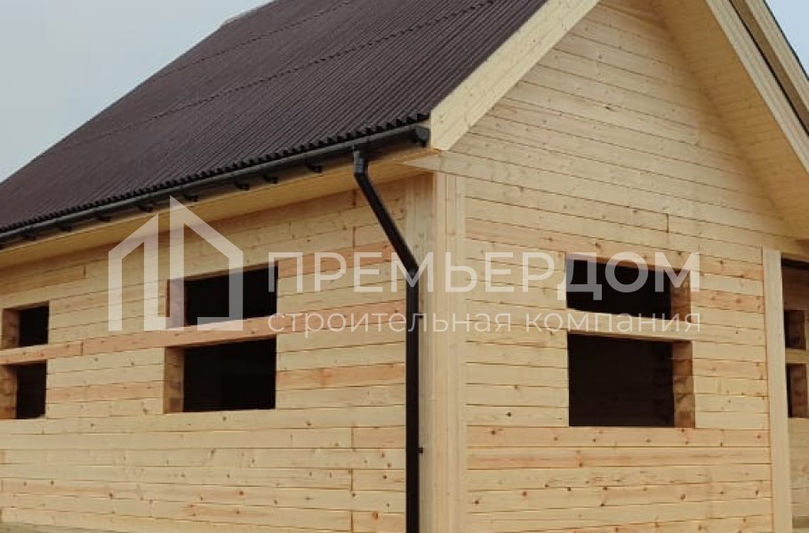 Фото со стройплощадок - Дом из бруса 7,5х8 м.