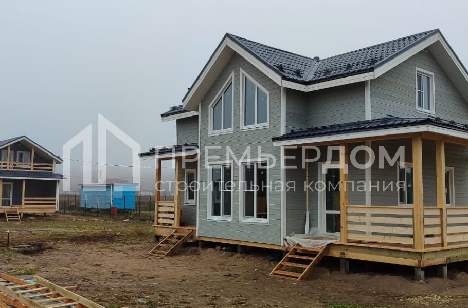 Фото со стройплощадок - Каркасный дом 7х11 м.