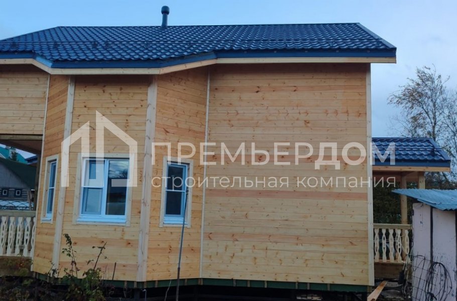 Фото со стройплощадок - Каркасный дом 9х11.5 м.