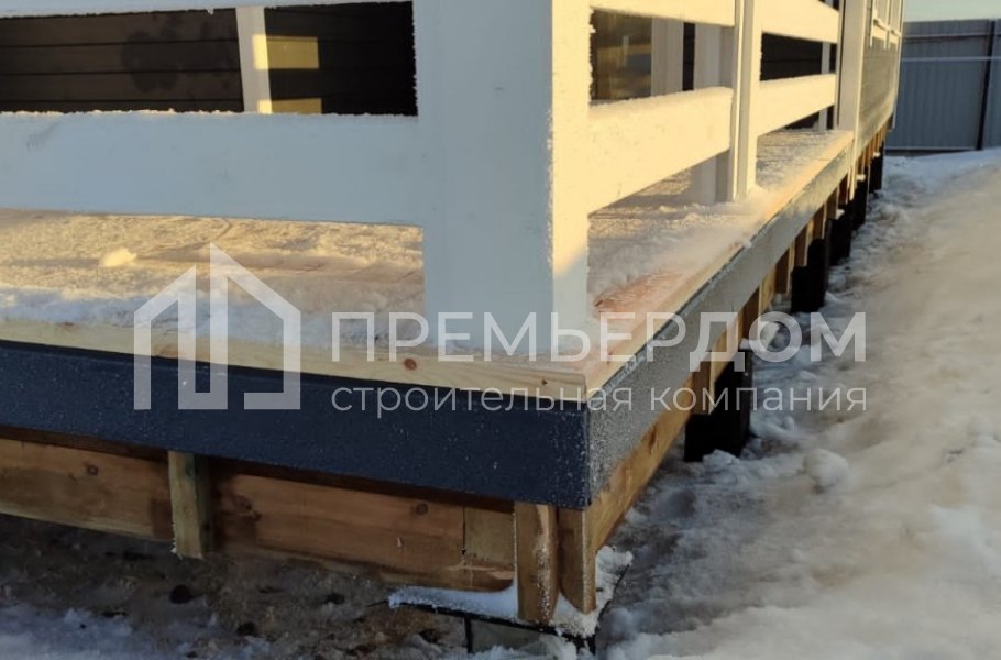 Фото со стройплощадок - Каркасный дом 10.5×12 м.